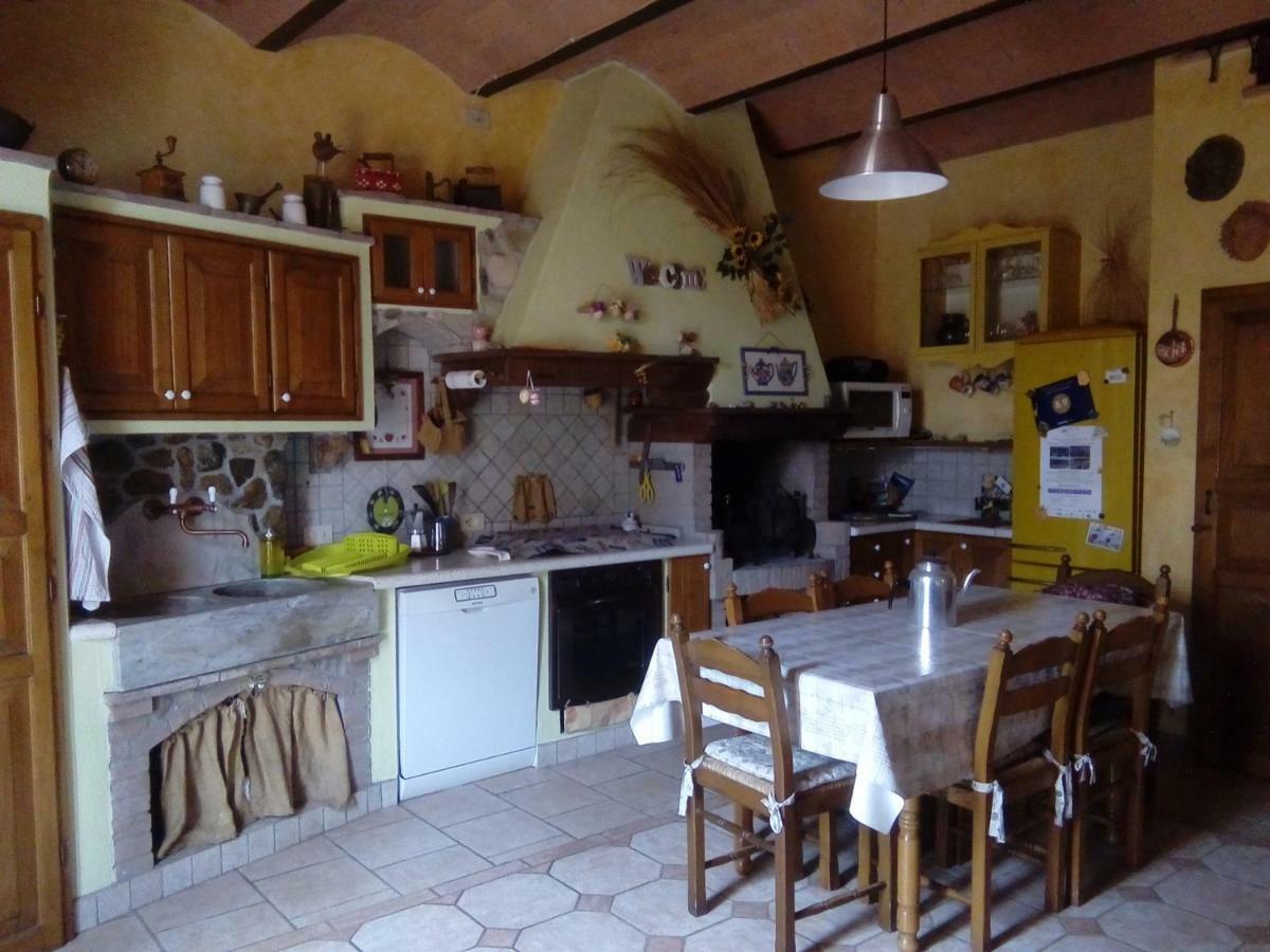 Carlo'S Country House Castellina Marittima Kültér fotó