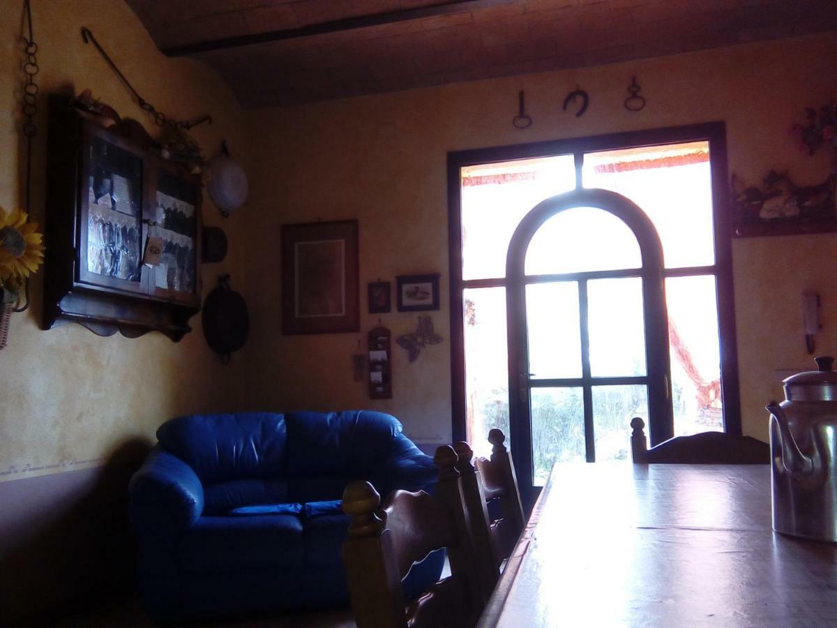 Carlo'S Country House Castellina Marittima Kültér fotó